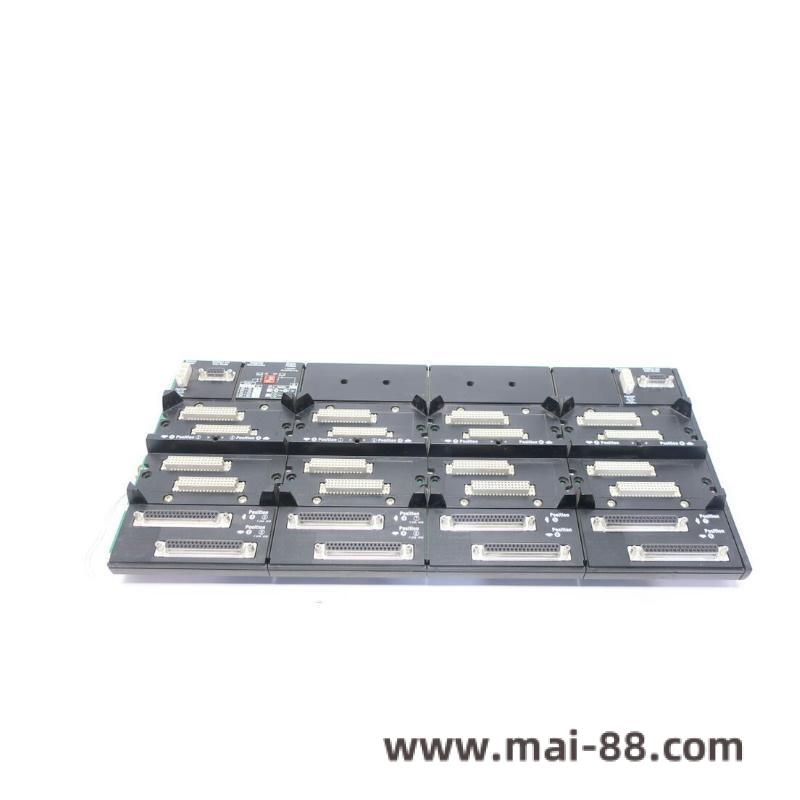 FOXBORO SY-0399095E front panel view